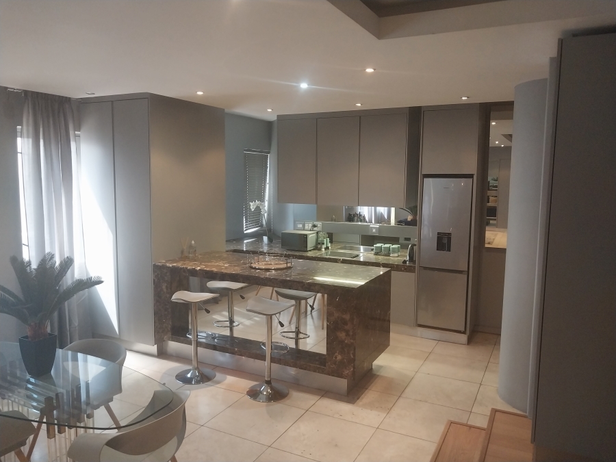 1 Bedroom Property for Sale in Johannesburg Central Gauteng