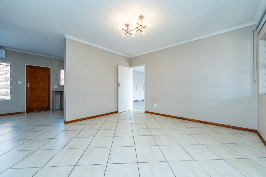 3 Bedroom Property for Sale in Eldo View Gauteng