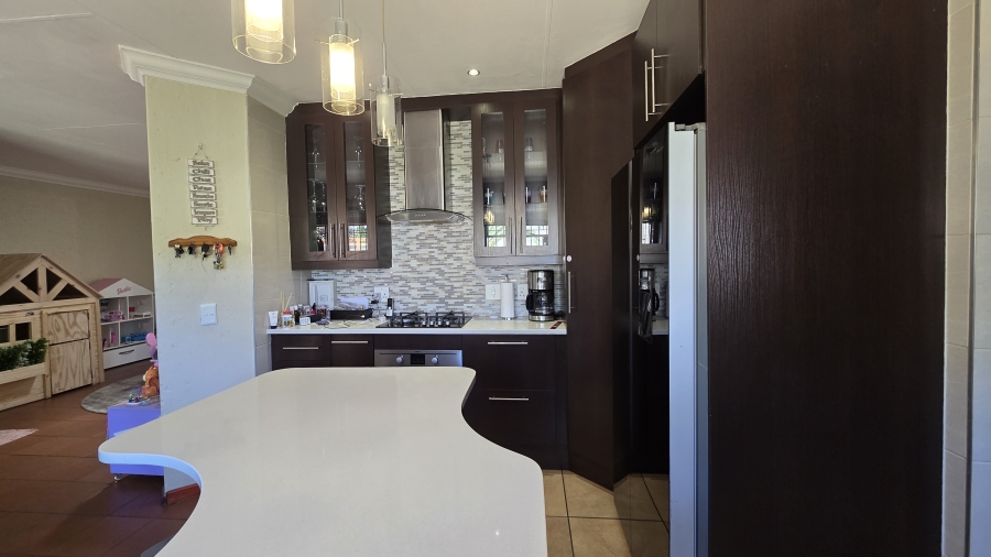 3 Bedroom Property for Sale in Clarens Park Gauteng