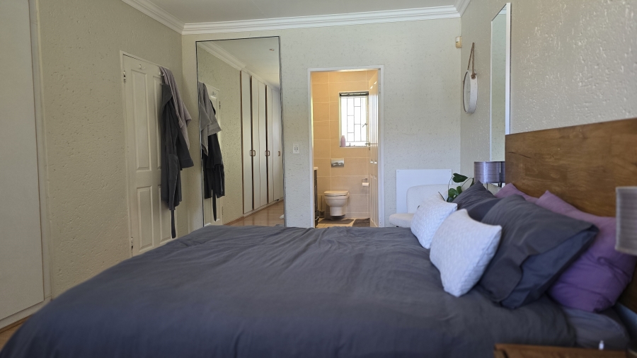 3 Bedroom Property for Sale in Clarens Park Gauteng