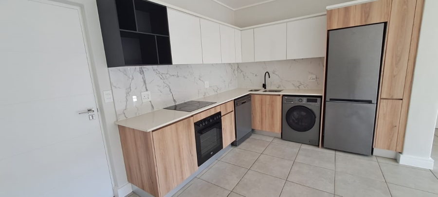 To Let 2 Bedroom Property for Rent in Waterfall Gauteng