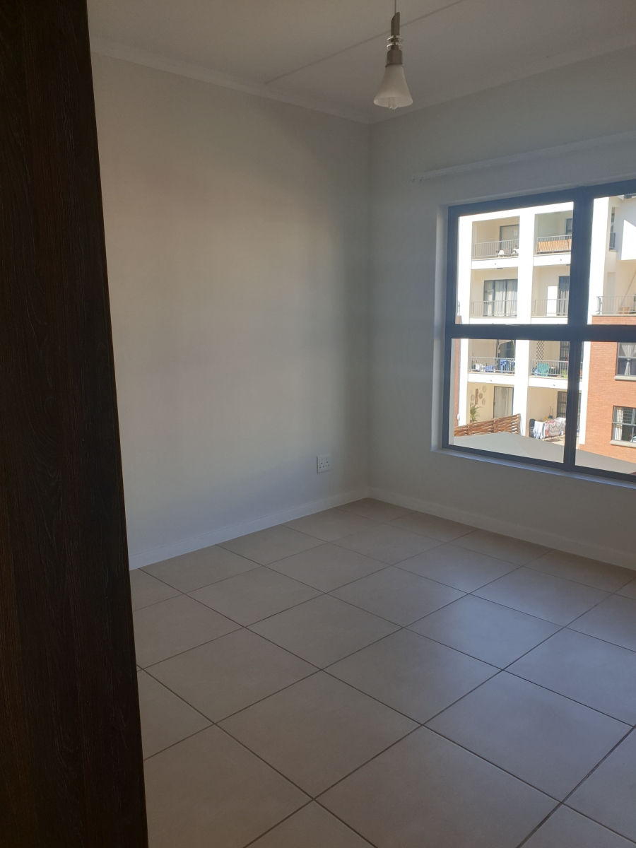 2 Bedroom Property for Sale in Greenstone Crest Gauteng