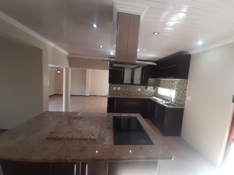 2 Bedroom Property for Sale in Randpark Ridge Gauteng