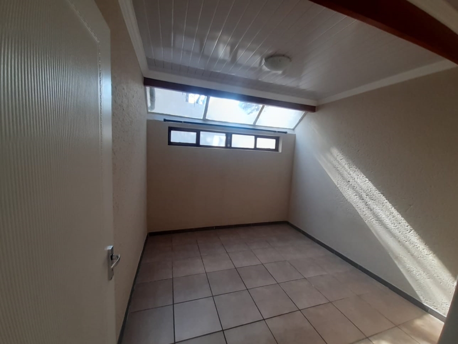 2 Bedroom Property for Sale in Randpark Ridge Gauteng