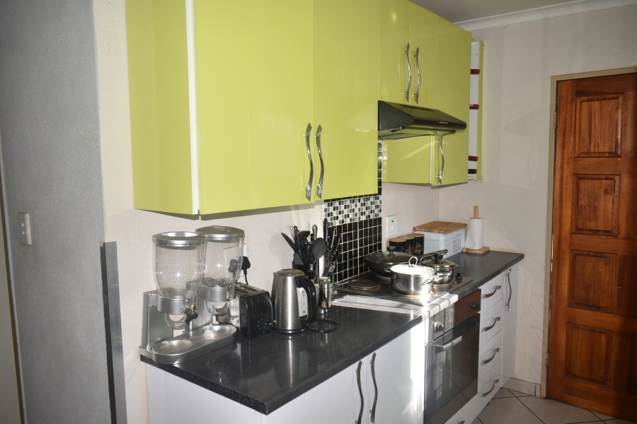 To Let 4 Bedroom Property for Rent in Rosslyn Gauteng