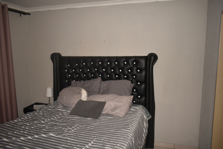 To Let 4 Bedroom Property for Rent in Rosslyn Gauteng