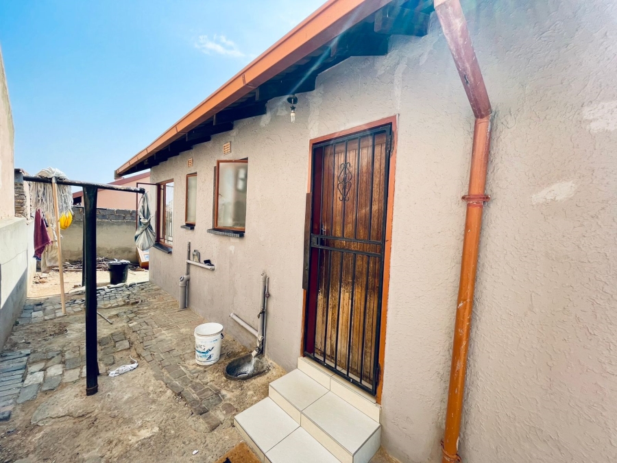 2 Bedroom Property for Sale in Birch Acres Gauteng