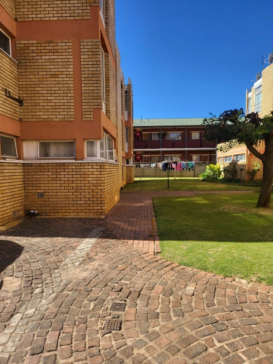 2 Bedroom Property for Sale in Kempton Park Central Gauteng