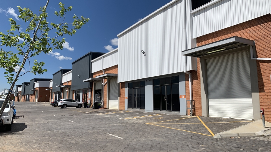 To Let commercial Property for Rent in Longlake Gauteng