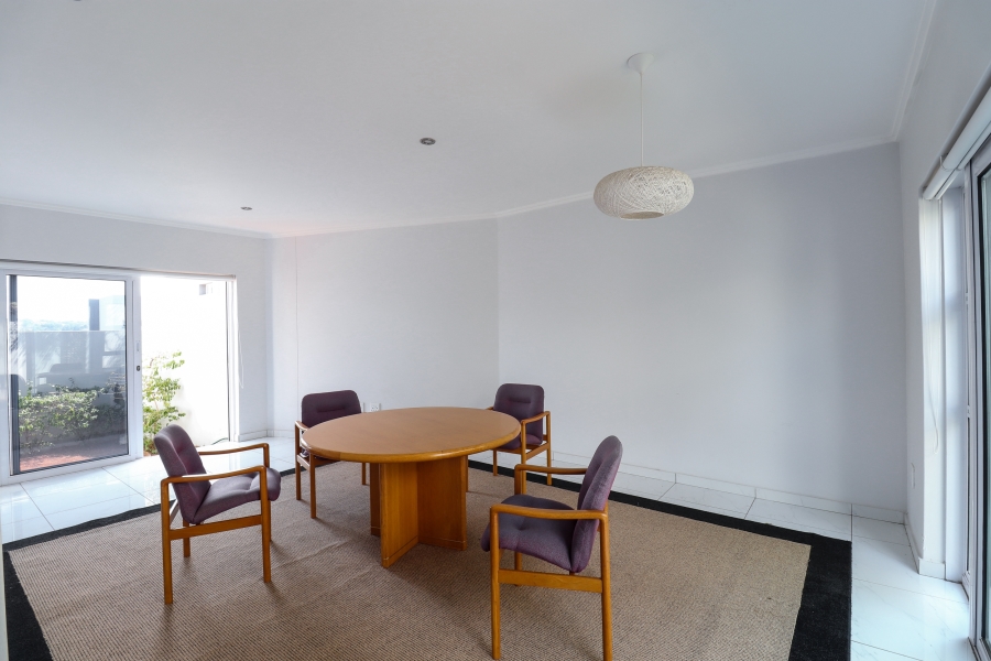 1 Bedroom Property for Sale in Bryanston Gauteng