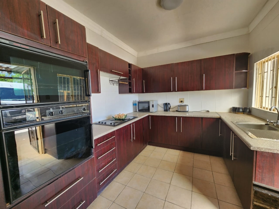 3 Bedroom Property for Sale in Mooilande Gauteng