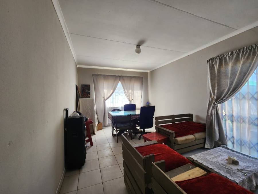 3 Bedroom Property for Sale in Mooilande Gauteng