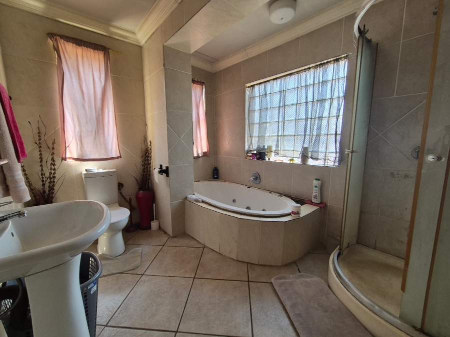 3 Bedroom Property for Sale in Duncanville Gauteng