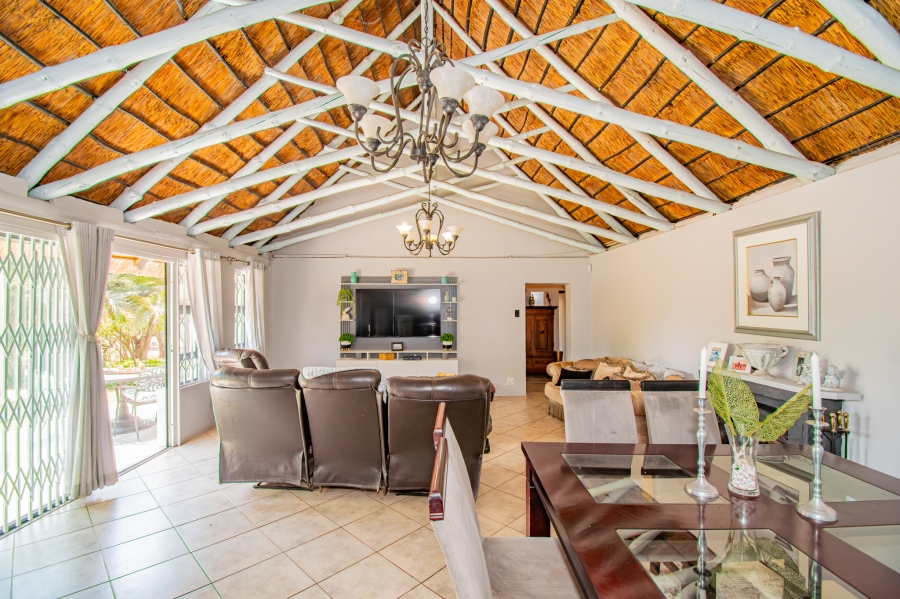 5 Bedroom Property for Sale in Magaliesburg Gauteng