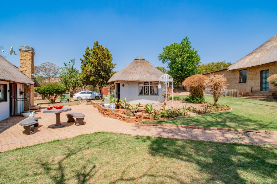 5 Bedroom Property for Sale in Magaliesburg Gauteng