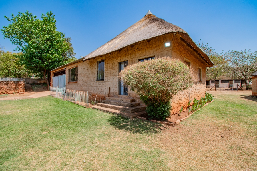 5 Bedroom Property for Sale in Magaliesburg Gauteng