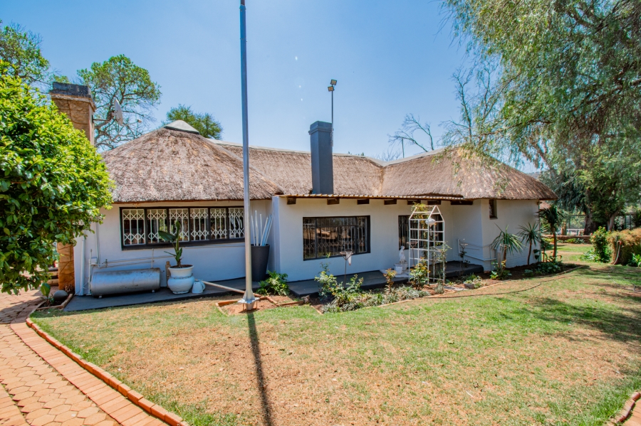 5 Bedroom Property for Sale in Magaliesburg Gauteng