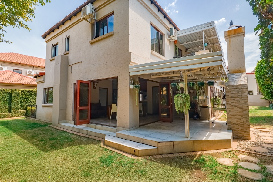 3 Bedroom Property for Sale in Silver Lakes Golf Estate Gauteng