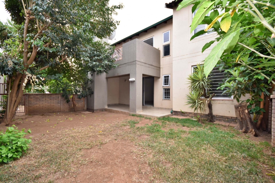 2 Bedroom Property for Sale in Bromhof Gauteng