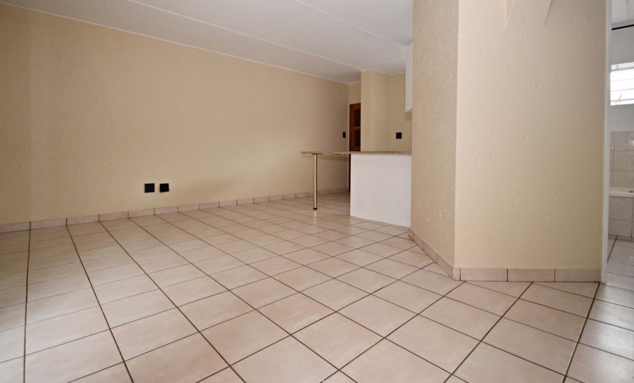 2 Bedroom Property for Sale in Bromhof Gauteng