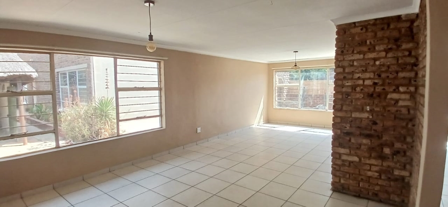 3 Bedroom Property for Sale in Krugersdorp West Gauteng