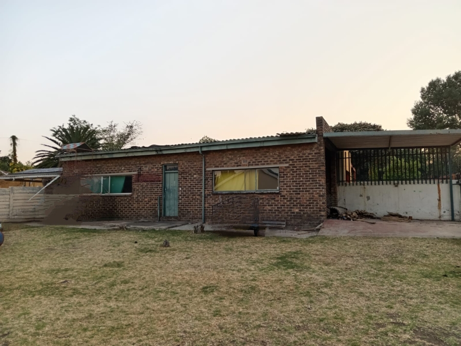 4 Bedroom Property for Sale in Dalpark Proper Gauteng