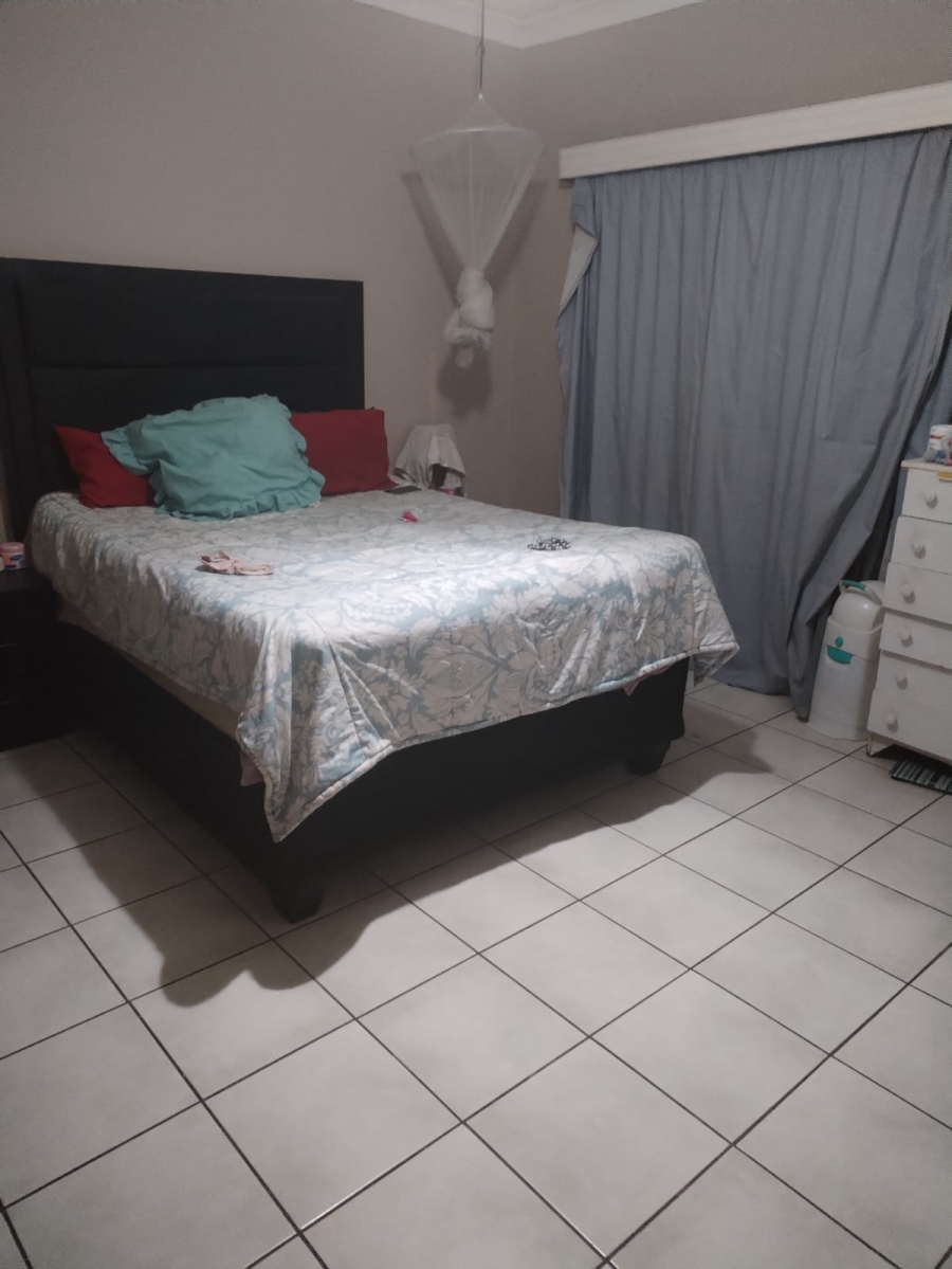 2 Bedroom Property for Sale in Brakpan Central Gauteng