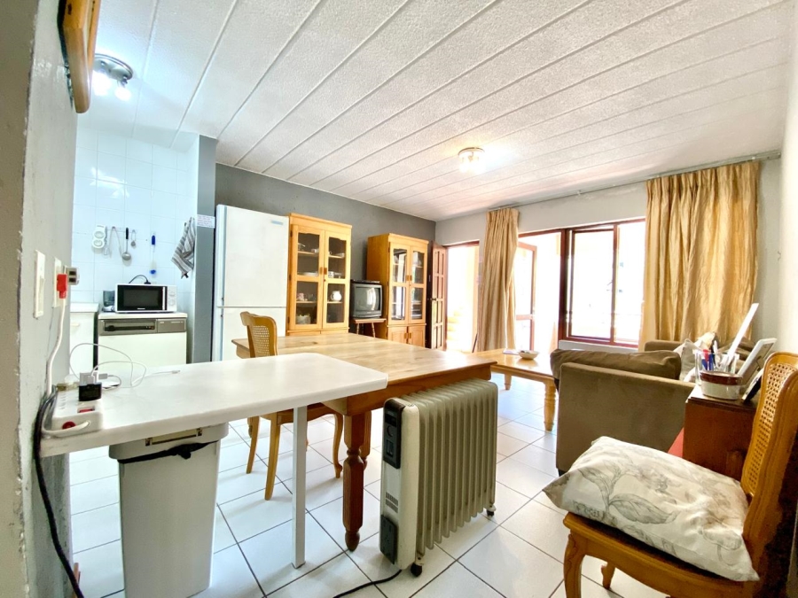 1 Bedroom Property for Sale in Morningside Gauteng