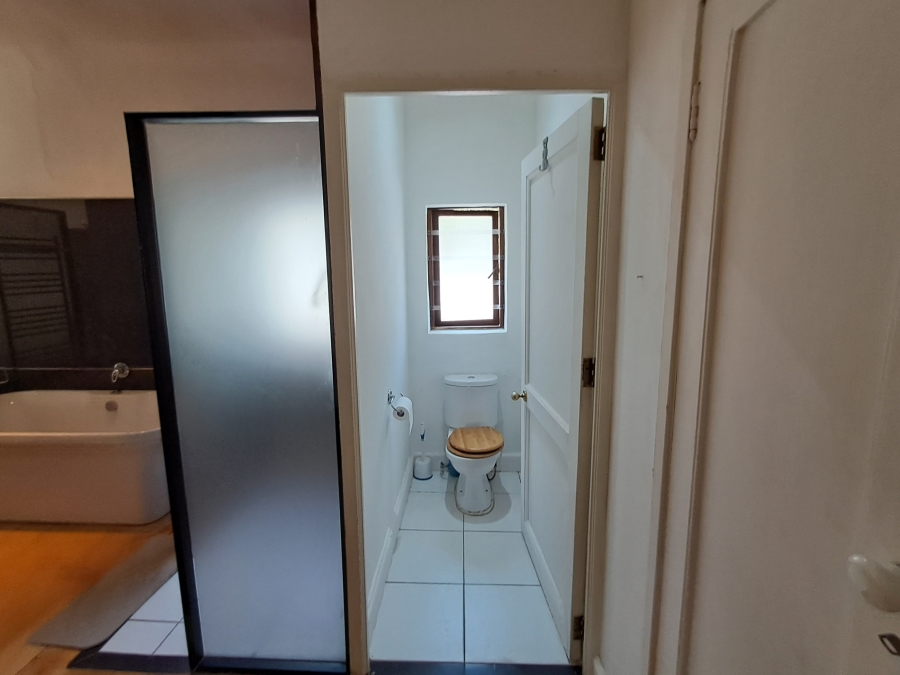 To Let 1 Bedroom Property for Rent in Bryanston Gauteng