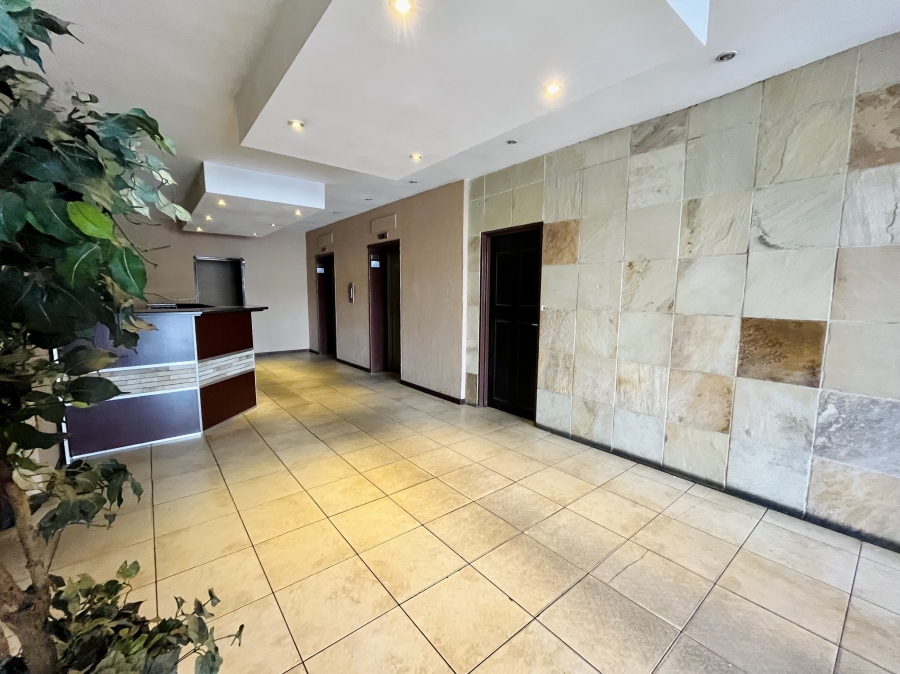 1 Bedroom Property for Sale in Ferndale Gauteng