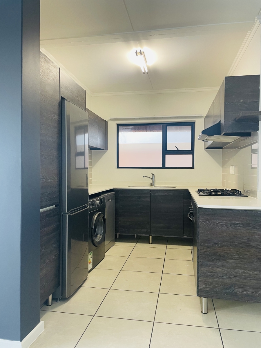 3 Bedroom Property for Sale in Olivedale Gauteng