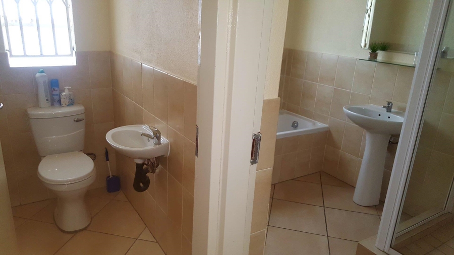 3 Bedroom Property for Sale in Groblerpark Gauteng