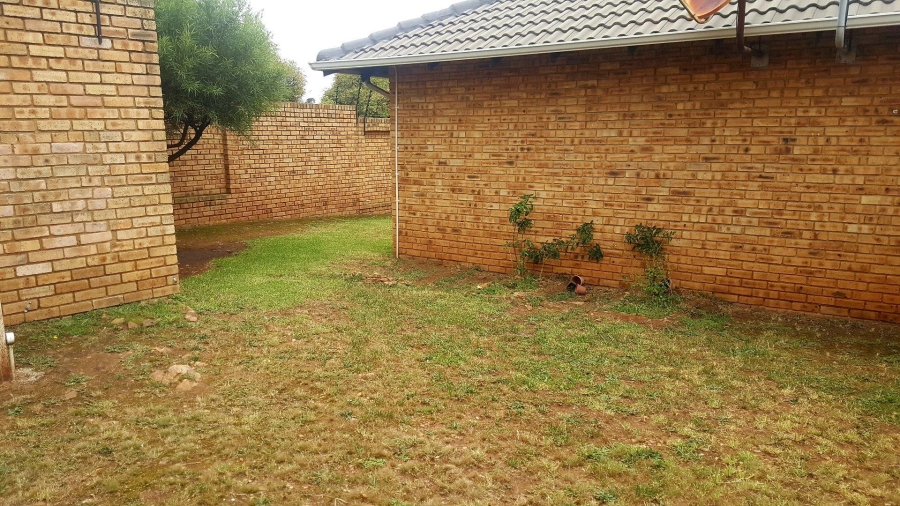 3 Bedroom Property for Sale in Groblerpark Gauteng