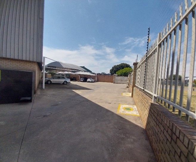 To Let commercial Property for Rent in Spartan Gauteng