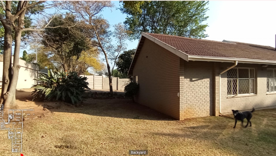 4 Bedroom Property for Sale in Savoy Estate Gauteng