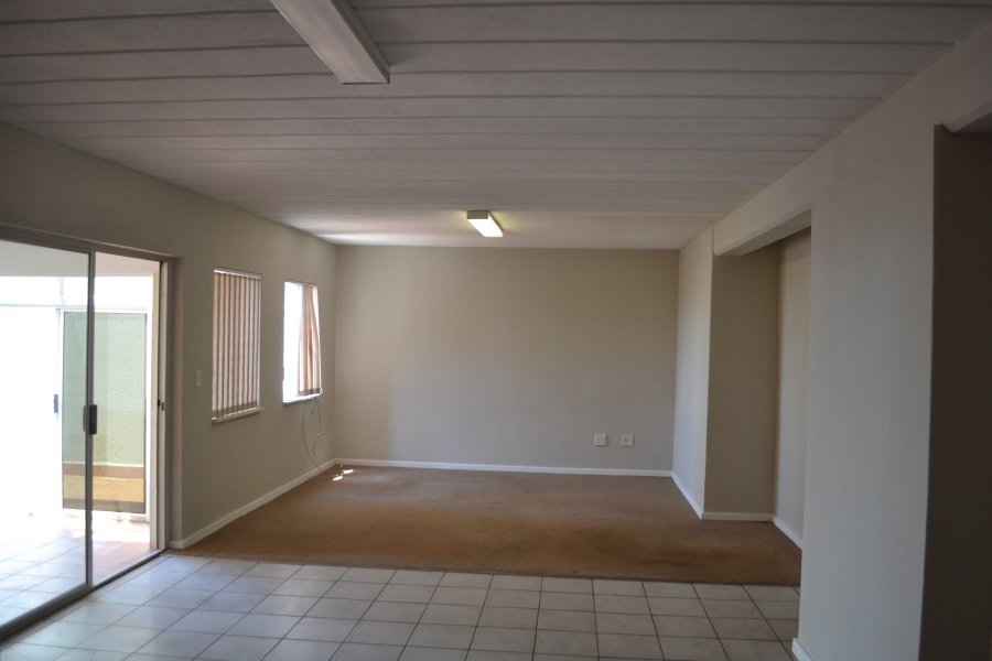 3 Bedroom Property for Sale in Constantia Kloof Gauteng