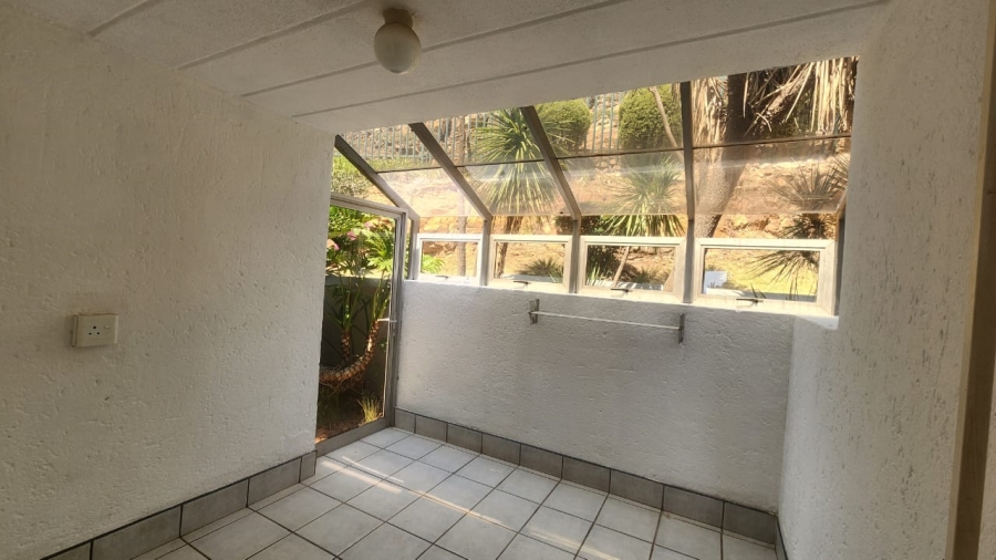 3 Bedroom Property for Sale in Constantia Kloof Gauteng