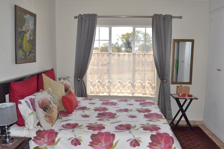 3 Bedroom Property for Sale in Amberfield Gauteng