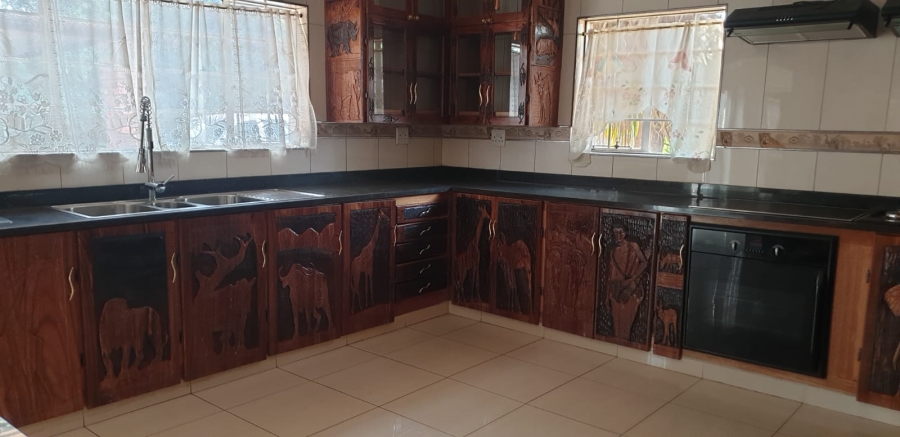 4 Bedroom Property for Sale in Parktown Estate Gauteng