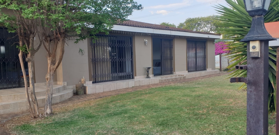 3 Bedroom Property for Sale in Villieria Gauteng