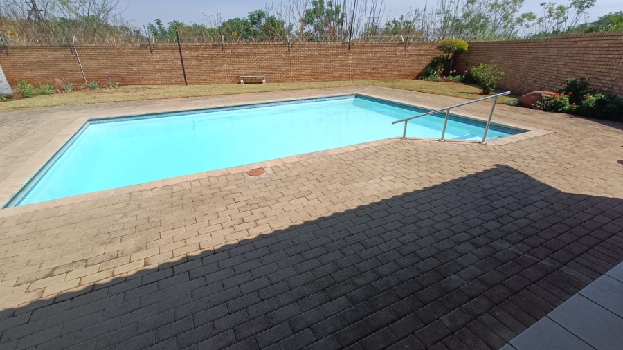 3 Bedroom Property for Sale in Annlin Gauteng