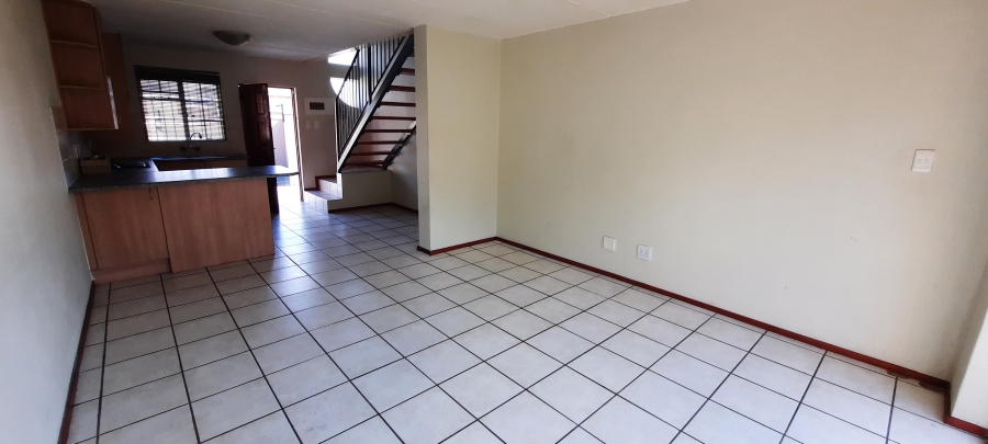 To Let 2 Bedroom Property for Rent in Farrar Park Gauteng