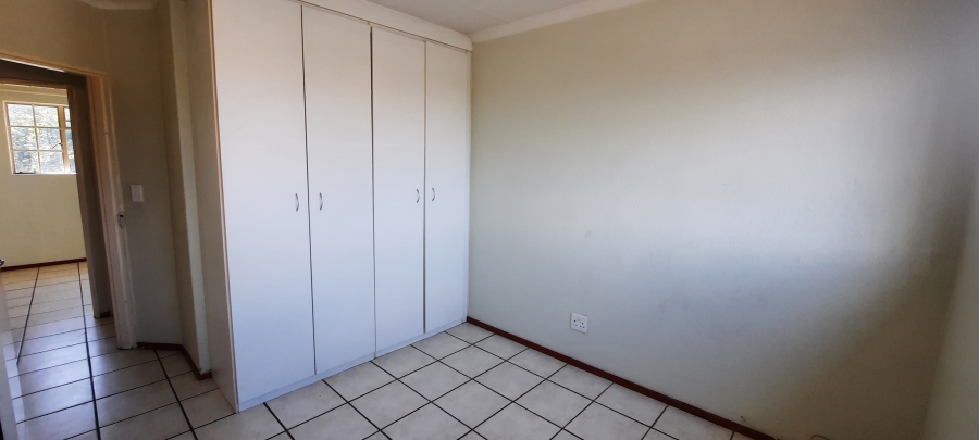 To Let 2 Bedroom Property for Rent in Farrar Park Gauteng