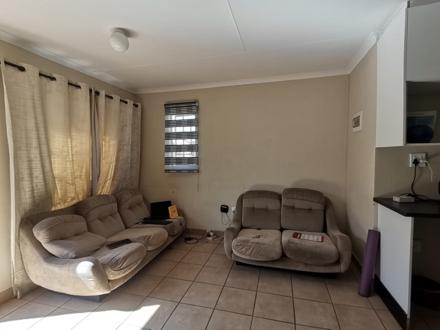 3 Bedroom Property for Sale in Palm Ridge Gauteng