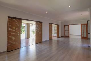 7 Bedroom Property for Sale in Eden Glen Gauteng