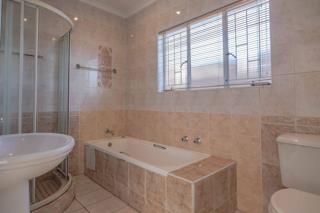 7 Bedroom Property for Sale in Eden Glen Gauteng