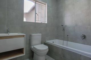 7 Bedroom Property for Sale in Eden Glen Gauteng