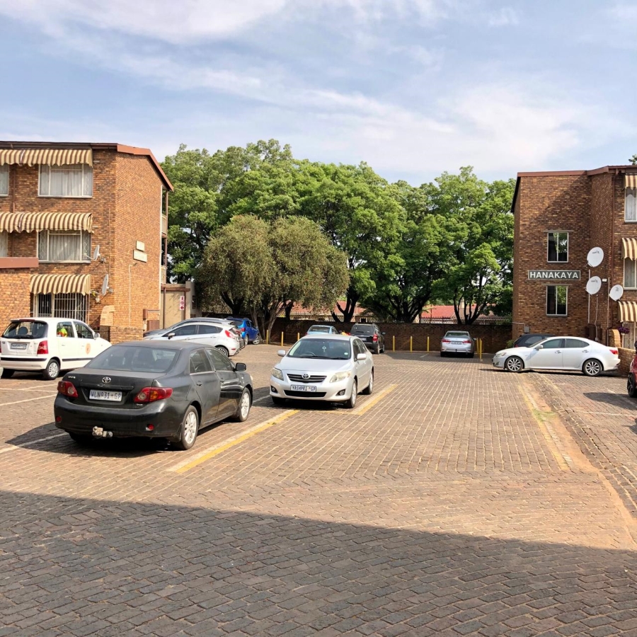 2 Bedroom Property for Sale in Berton Park Gauteng