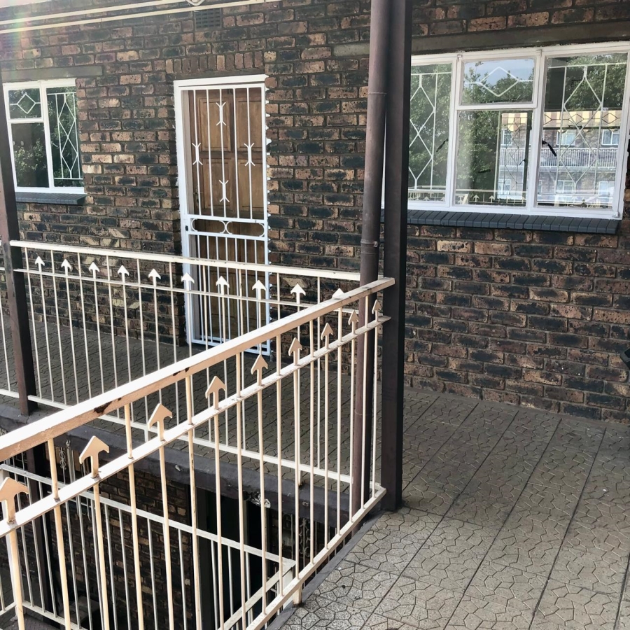 2 Bedroom Property for Sale in Berton Park Gauteng