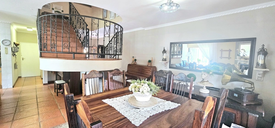 3 Bedroom Property for Sale in Eldoraigne Gauteng